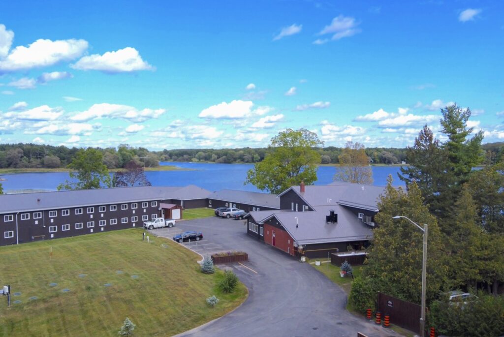 1000 Islands Addiction Treatment Centre.